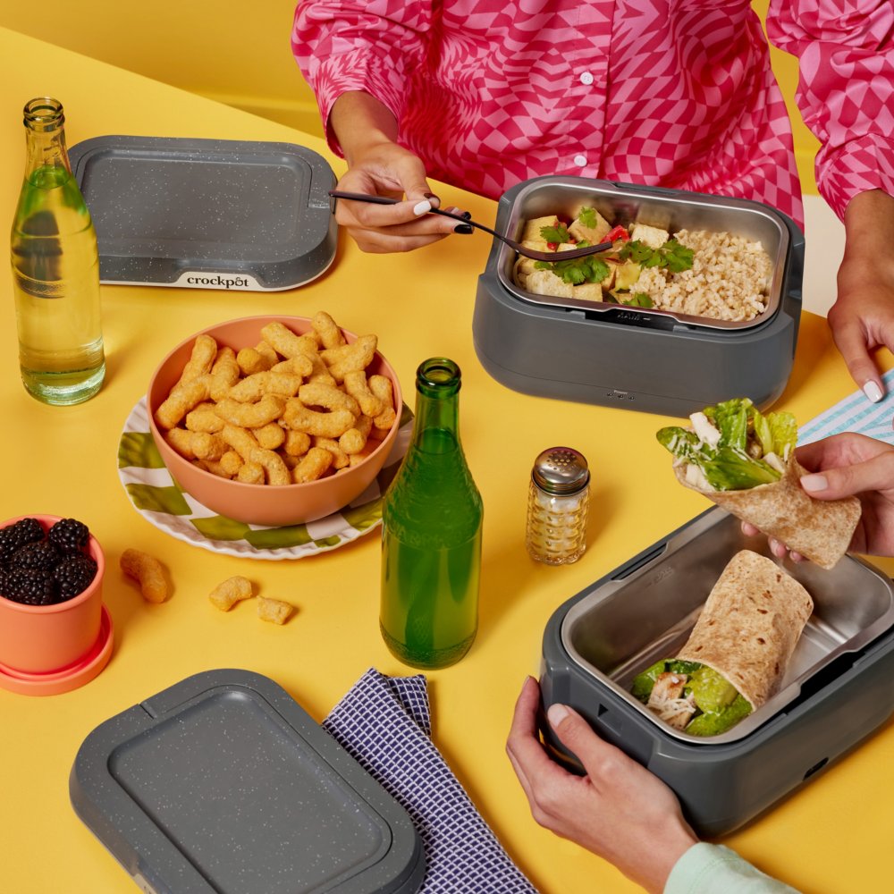 crock-pot-go-portable-food-warmer-electric-lunch-box-with-detachable-cord-z3 DC-39029-Crockpot_CPGO-ATF03-nogfx