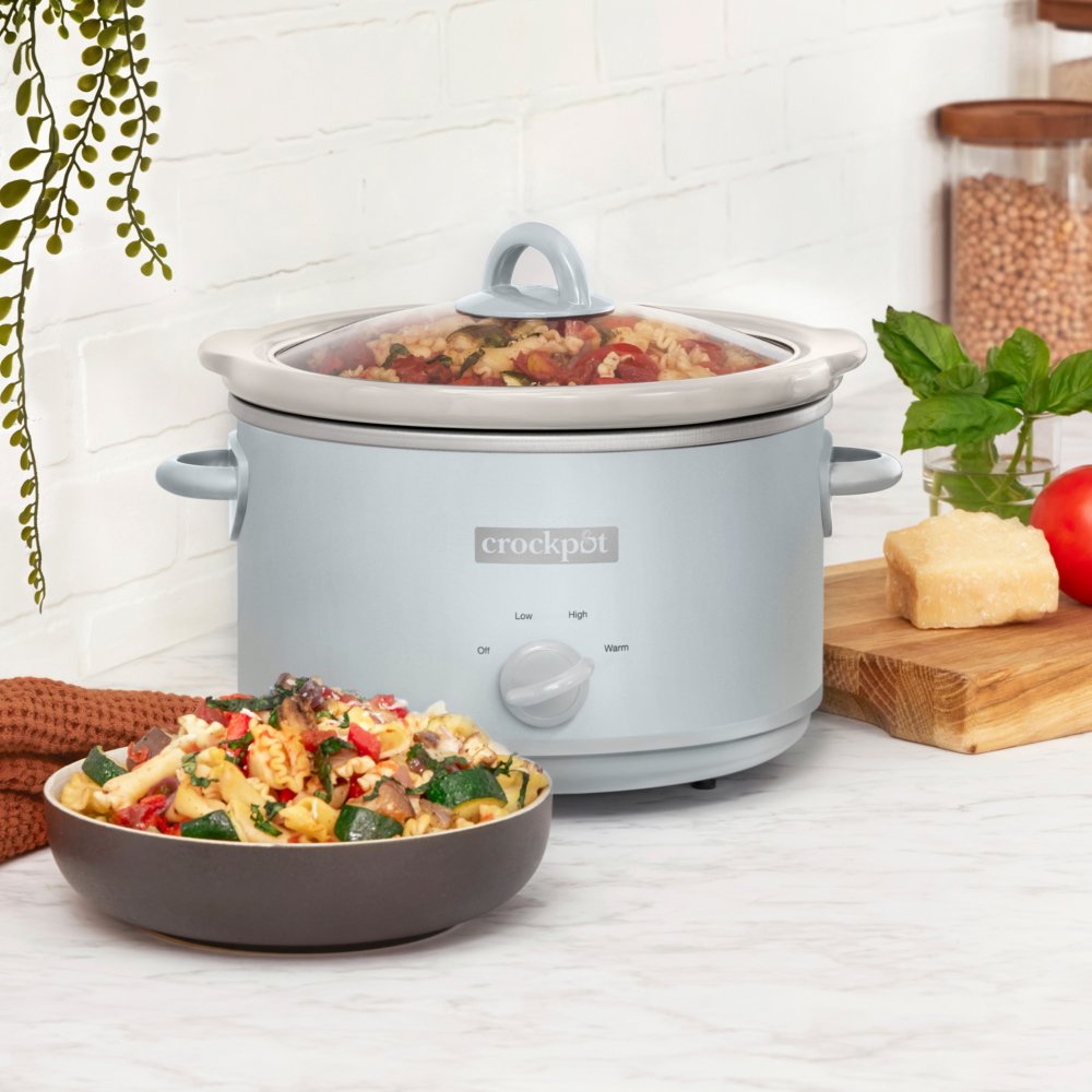 crock-pot-manual-design-series-4-5-quart-slow-cooker-macaroon-blue-m8 DC-39109-Crockpot_2022FallDesigns-Macaron-ATF04-nogfx